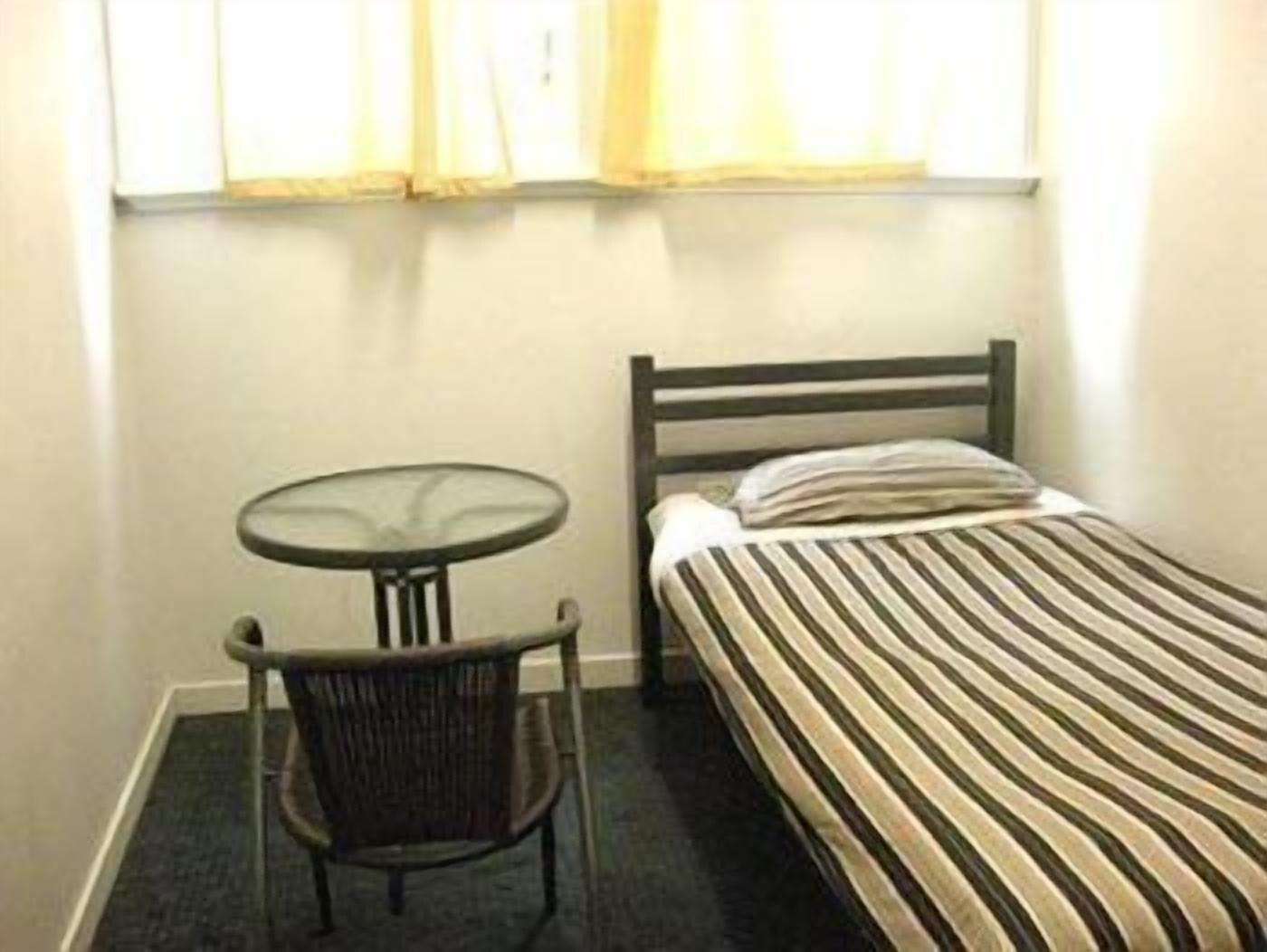 Surf 'N' Snow Backpackers Hostel Auckland Exterior photo